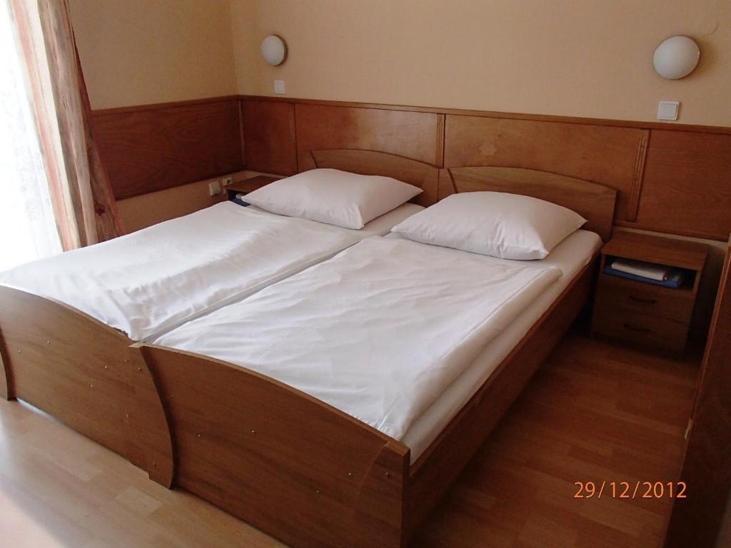 Pension Magnolia Trenčín Camera foto